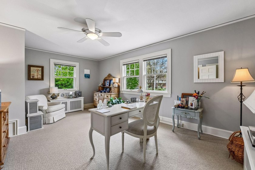 Enchanting red brick center hall Colonial on coveted West Lake - photo 35