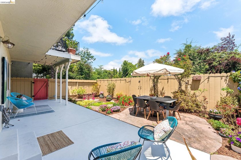 Welcome to 2028 Damuth Street #1, a spacious 3-bedroom, 2-bath - photo 38