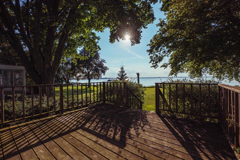 Enjoy lakefront living on the south end of Lake Winnebago! This - photo 32