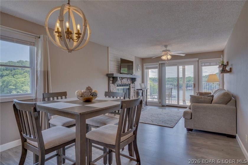 Imagine waking up to spectacular lake views every day in this - photo 7