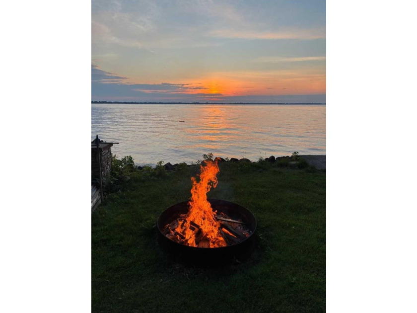 Enjoy lakefront living on the south end of Lake Winnebago! This - photo 43