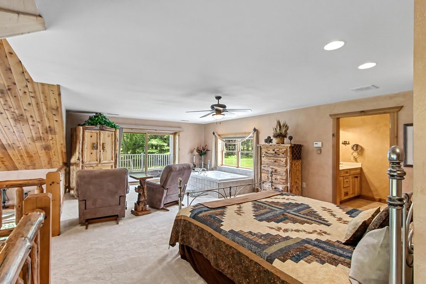 Discover a one-of-a-kind Sauk County Barndominium offering over - photo 33