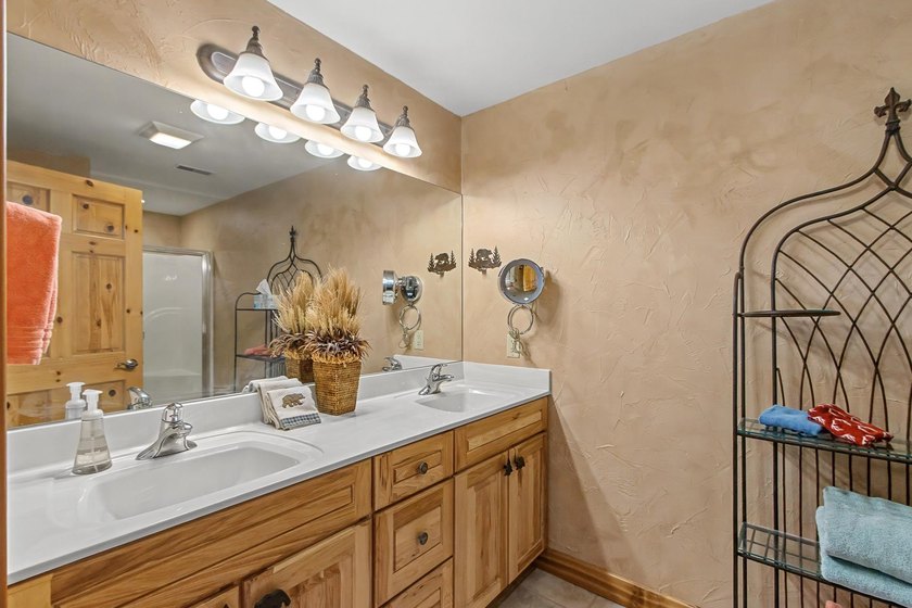 Discover a one-of-a-kind Sauk County Barndominium offering over - photo 37
