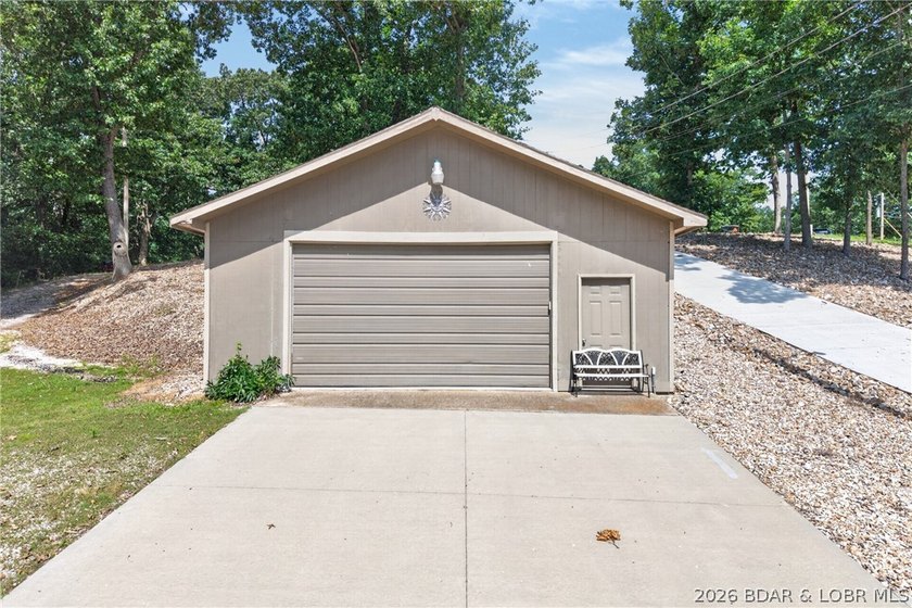 Lakefront living on the desirable 53 Mile Marker! Nestled in the - photo 5