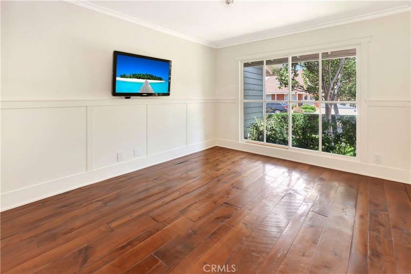 Welcome to 1807 Port Tiffin! This charming home offers high - photo 12