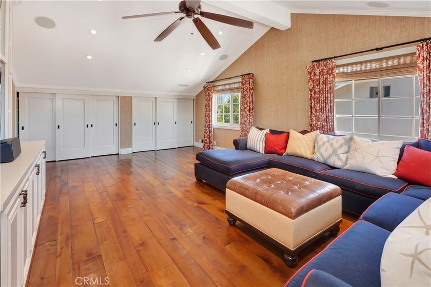 Welcome to 1807 Port Tiffin! This charming home offers high - photo 19