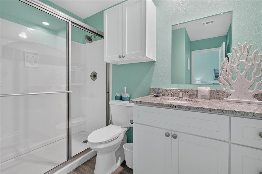 Prestigious Key Allegro Waterfront Condo - Turnkey Investment &amp; - photo 21