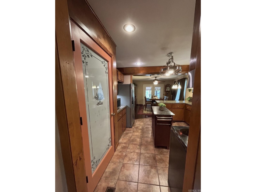 This Greers Ferry Lake area home retreat, is just 3.3 miles to - photo 13