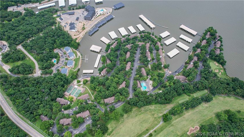 Welcome to Waters Edge Condominiums. Easy living will feel - photo 2