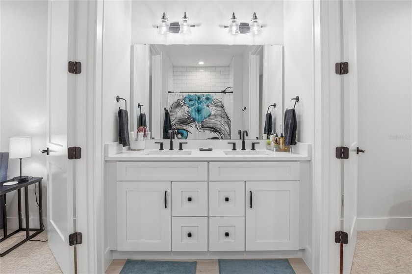 Virtually Staged. Modern Luxury in the Heart of Winter Garden's - photo 38