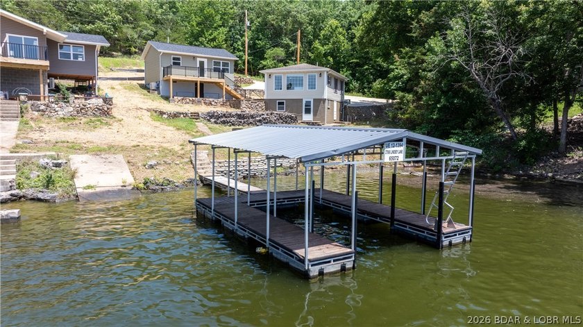 Not one house, but two houses! These homes offer great rental - photo 10