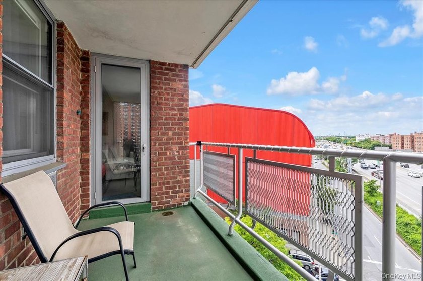 Welcome to Residence 6A at Park Plaza, a sun-filled 2-bedroom - photo 10