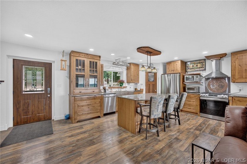 Experience the perfect blend of quality craftsmanship - photo 7