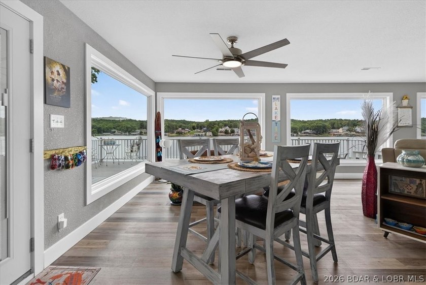 COMPLETELY REMODELED &amp; FULLY FURNISHED! This turnkey 2-bedroom - photo 9