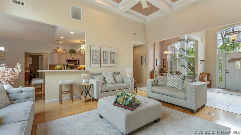 Upon entering this 4 bed nearly 2700sqft one level home, you'll - photo 8