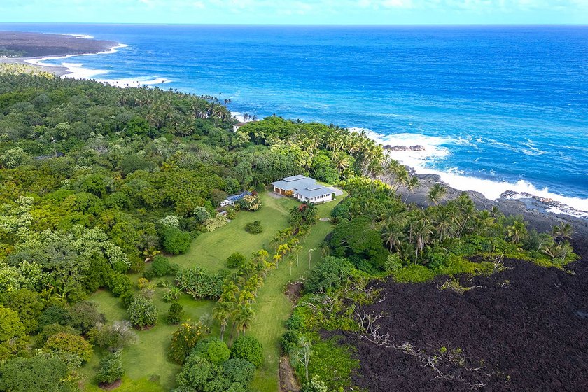 Rare oceanfront estate on 5+ private acres along the spectacular - photo 22