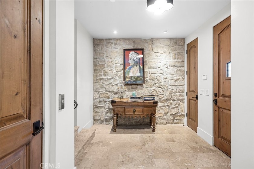 Located in one of Laguna Beach's most coveted neighborhoods - photo 28