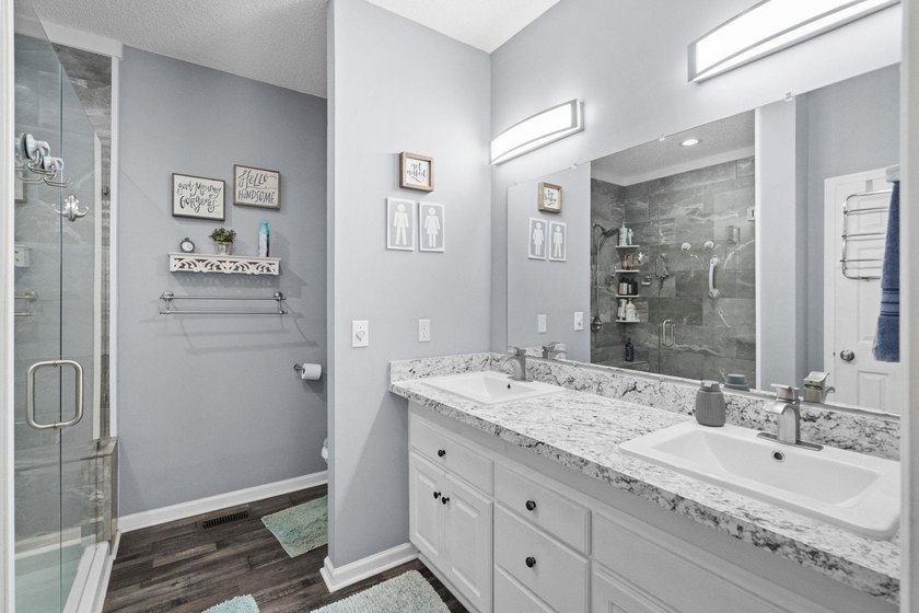 Back on the market at no fault of the sellers! This beautiful - photo 31