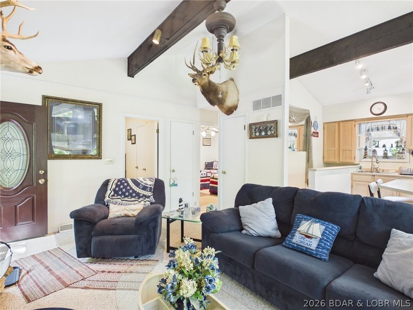 Finding a lakefront property with both great water access and - photo 10