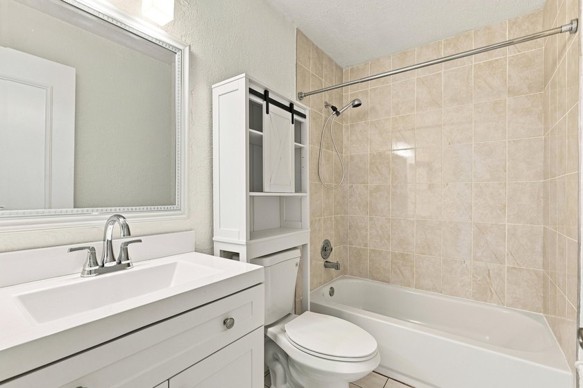 STOP RENTING! Opportunities like this are getting harder to find - photo 19