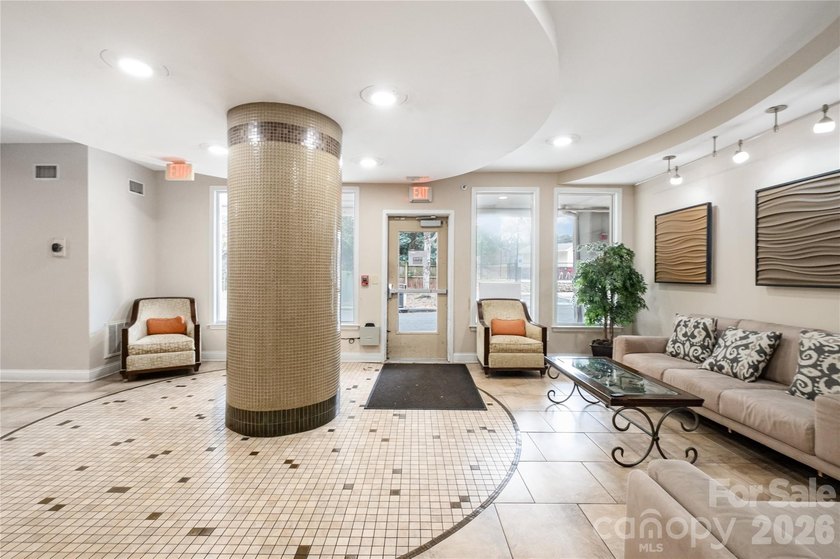 Excellent opportunity in Preston Flats! This move in ready home - photo 3