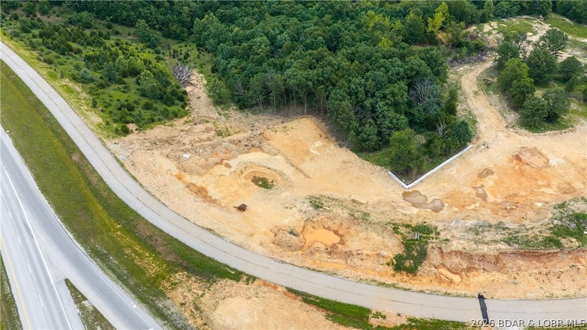 Hottest commercial property in the whole Lake of the Ozarks - photo 2