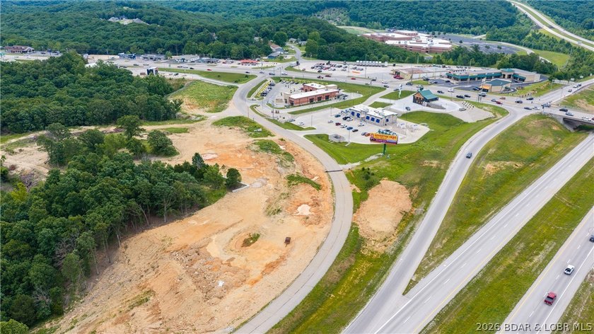 Hottest commercial property in the whole Lake of the Ozarks - photo 4