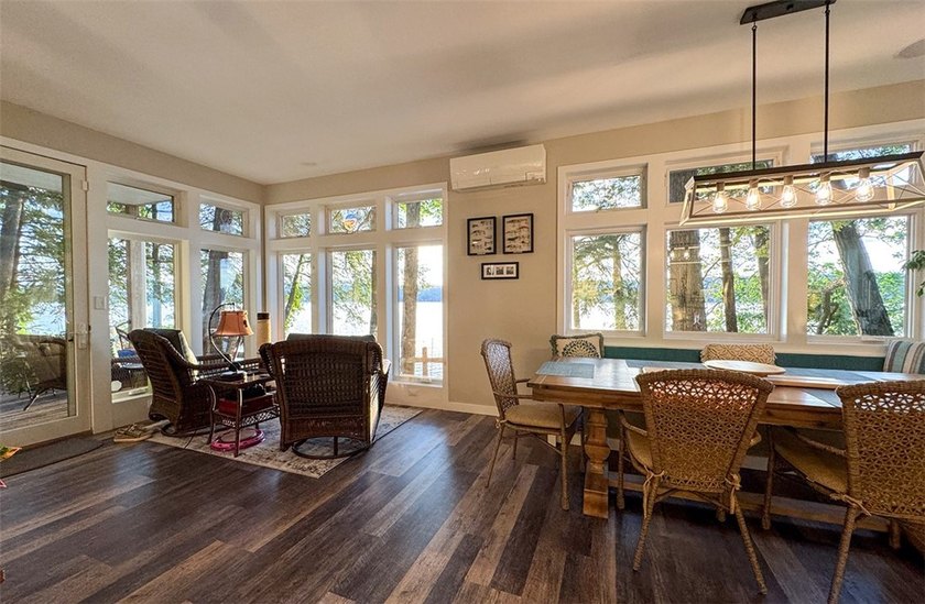 The Ultimate All-Season Lake Home. Custom 4 BR, 3.5 Bath, 2426 - photo 11