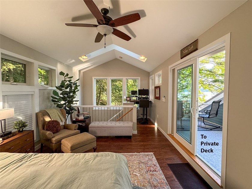 The Ultimate All-Season Lake Home. Custom 4 BR, 3.5 Bath, 2426 - photo 32