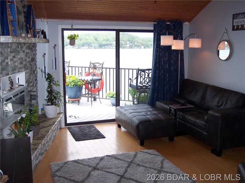 Spectacular views for miles from the top floor of Sunrise Ridge - photo 10
