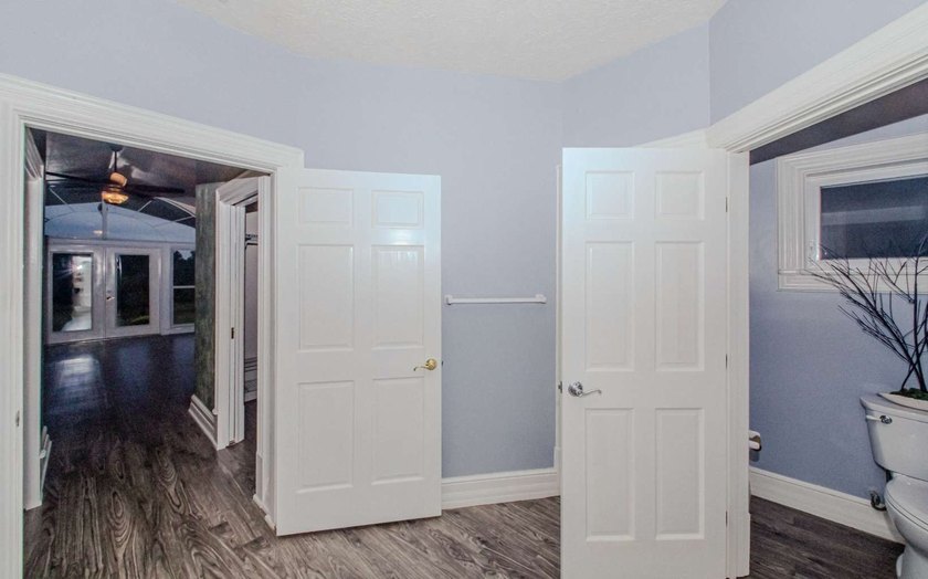 Welcome to your peaceful retreat in Lake City, Florida. This - photo 22