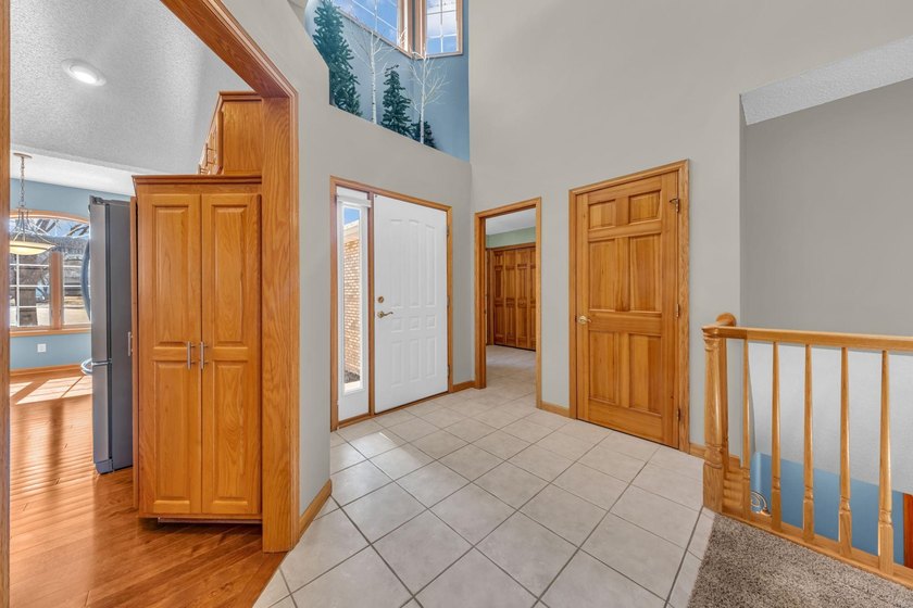 Wonderful one-level living in the highly sought-after Eagle - photo 2
