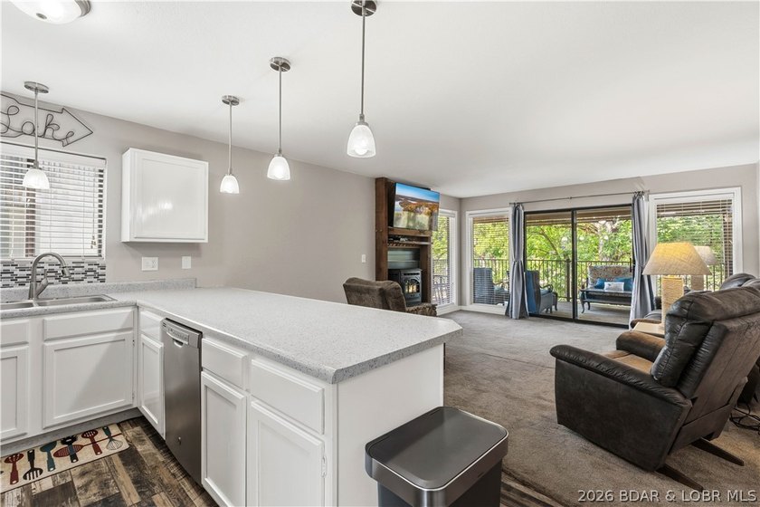 Whether you're looking for the perfect Lake of the Ozarks - photo 4