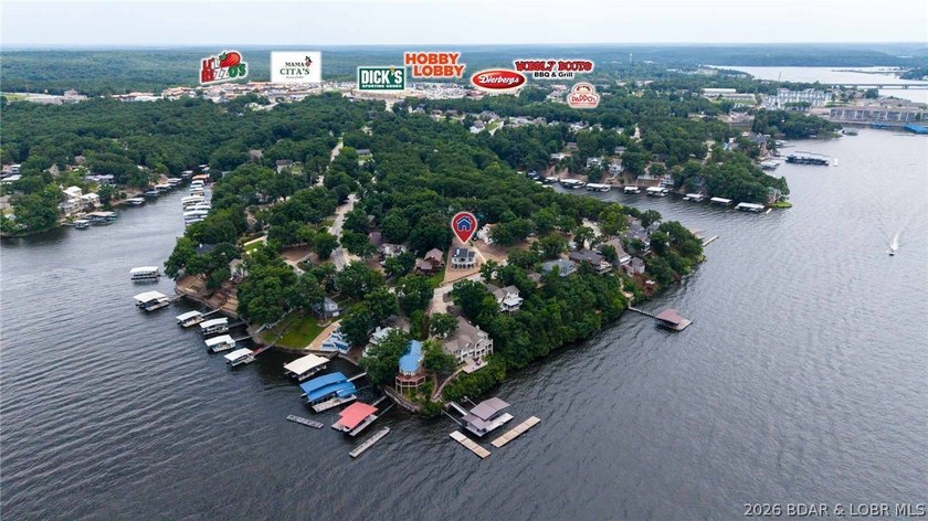 YEAR ROUND MAIN CHANNEL VIEW, a rare 3-car garage, and over 2 - photo 5
