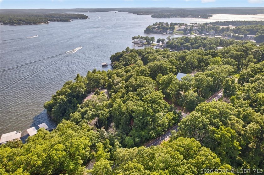 Rare opportunity to own an exceptional waterfront building lot - photo 7