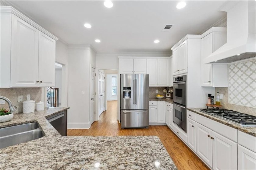 Located in the amenity-rich Olde Atlanta Club golf community - photo 19