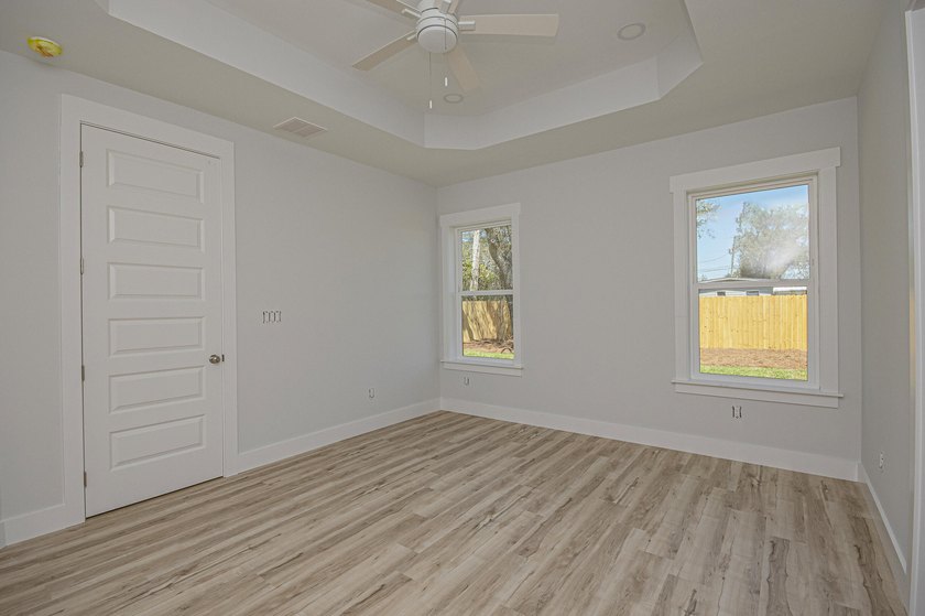 Step into this semi-custom home beautifully designed with plenty - photo 29