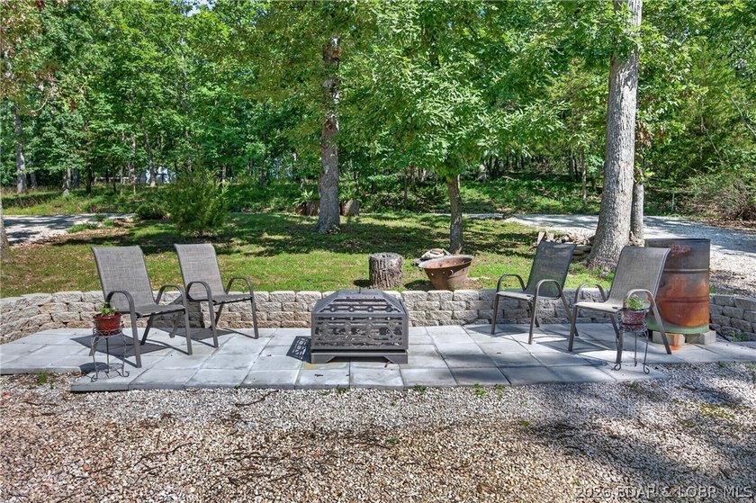 Experience the best of Lake of the Ozarks in this beautifully - photo 6