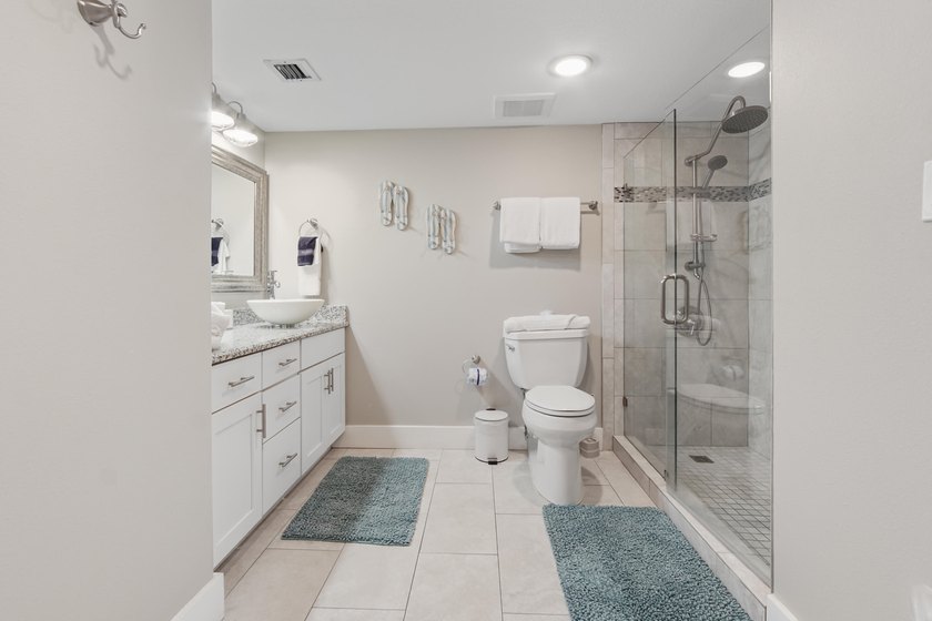 Enjoy Gulf views and peace of mind in this updated 2BR/2BA condo - photo 33