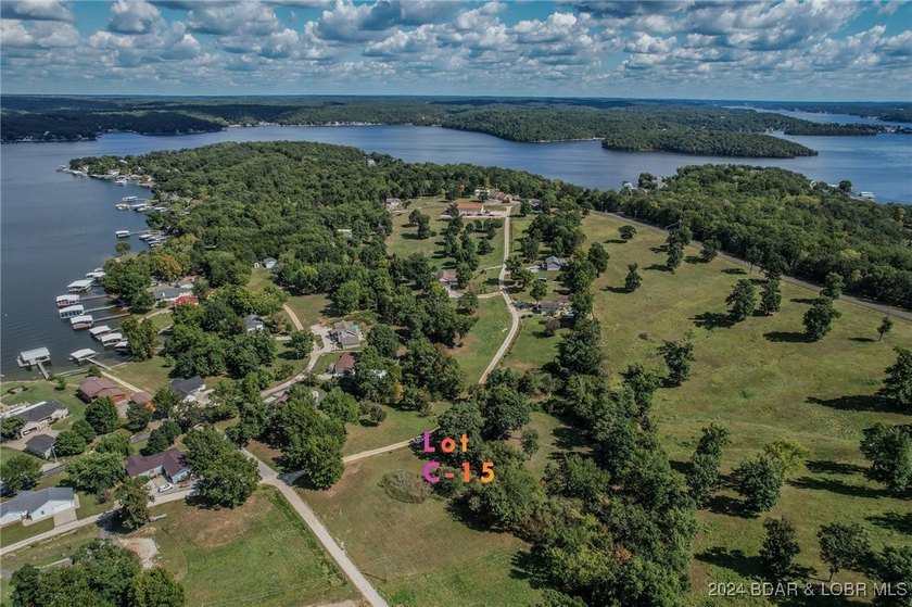 Another great building lot in Johnson's Bay subdivision, located - photo 11