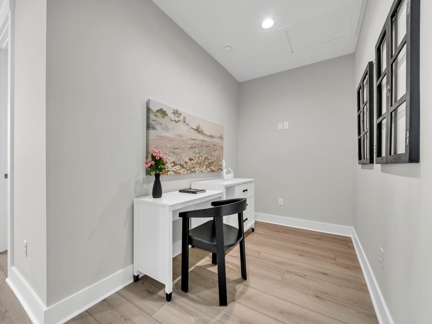 End Unit! Welcome to The Oaks, a charming neighborhood nestled - photo 15
