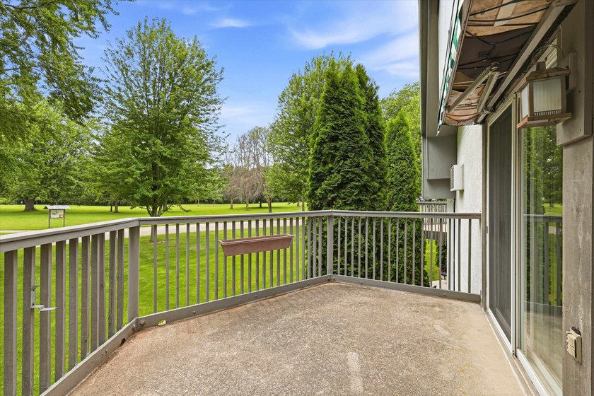 Why rent when you can own? This move-in ready condo features a - photo 20