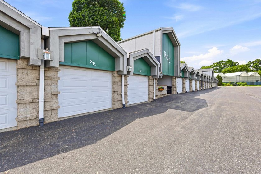 Why rent when you can own? This move-in ready condo features a - photo 26