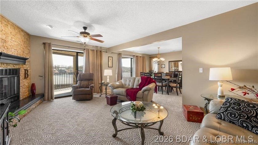 This condo is a wonderful ground-floor, end-unit at Sunrise - photo 2