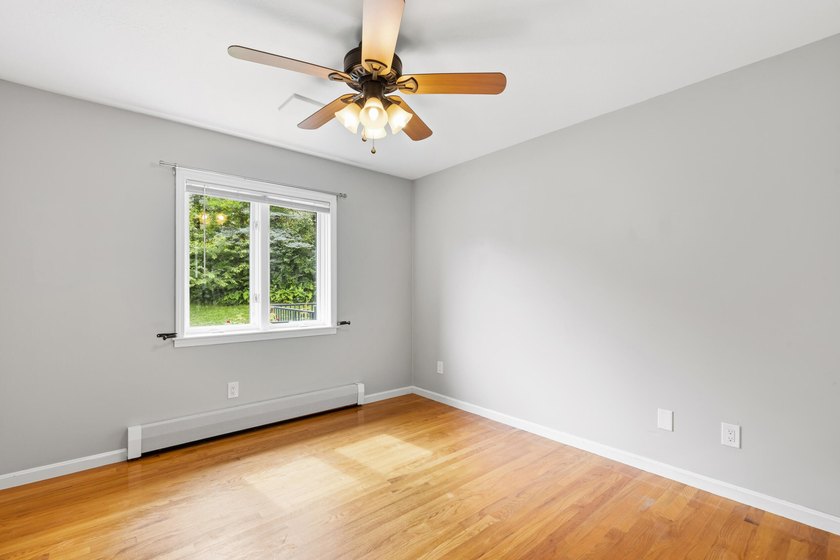 Enjoy the ease of single-level living in this well maintained - photo 25