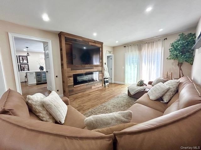 Don't wait to make this beautiful colonial your forever home - photo 18