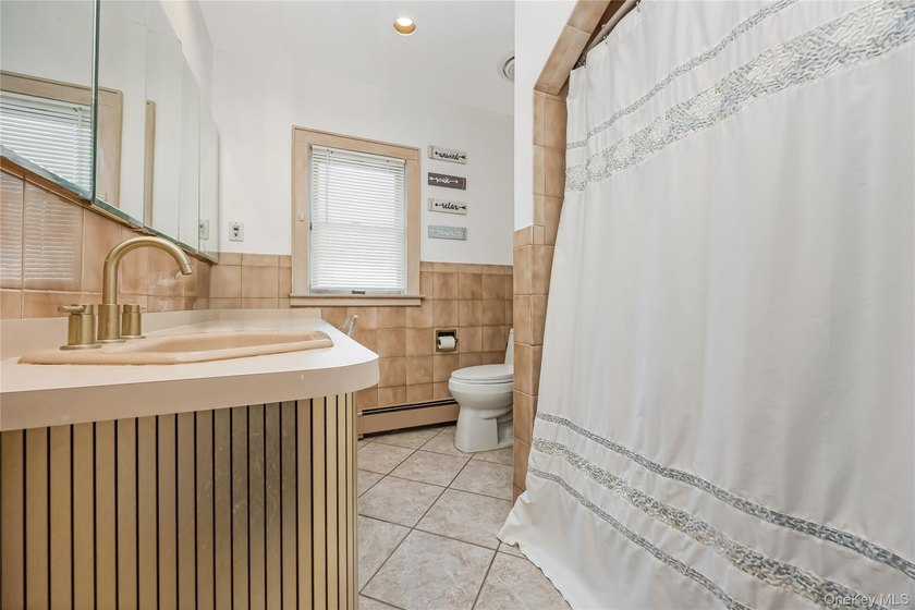 Welcome to this charming Colonial style home in Baldwin offering - photo 19