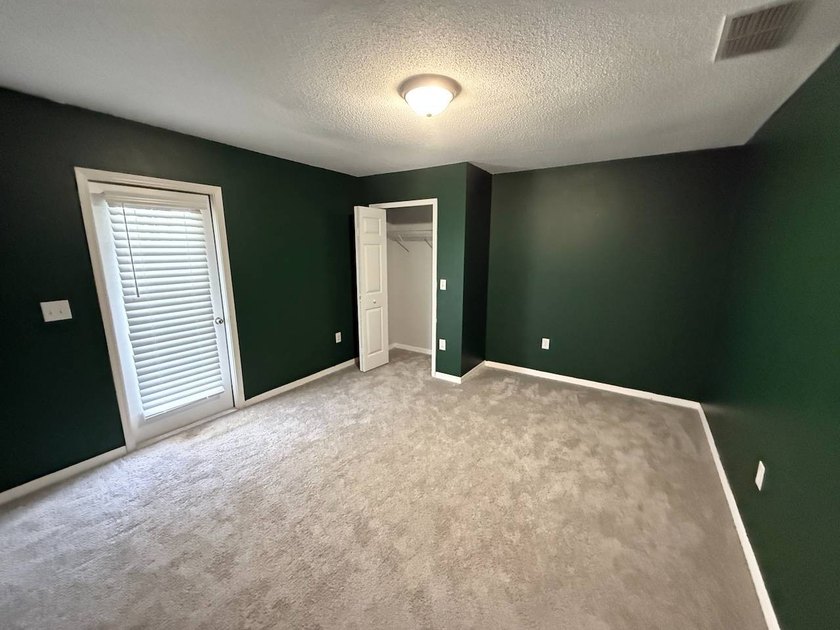 3 Bedroom, 2.5 bath, 2 story home with a 3 car garage in - photo 21