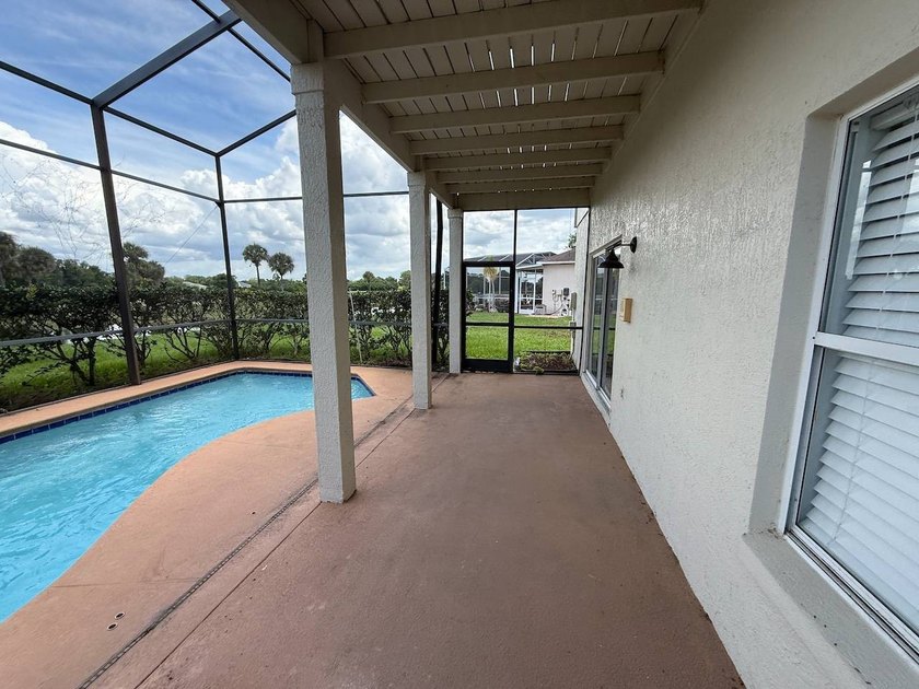 3 Bedroom, 2.5 bath, 2 story home with a 3 car garage in - photo 27