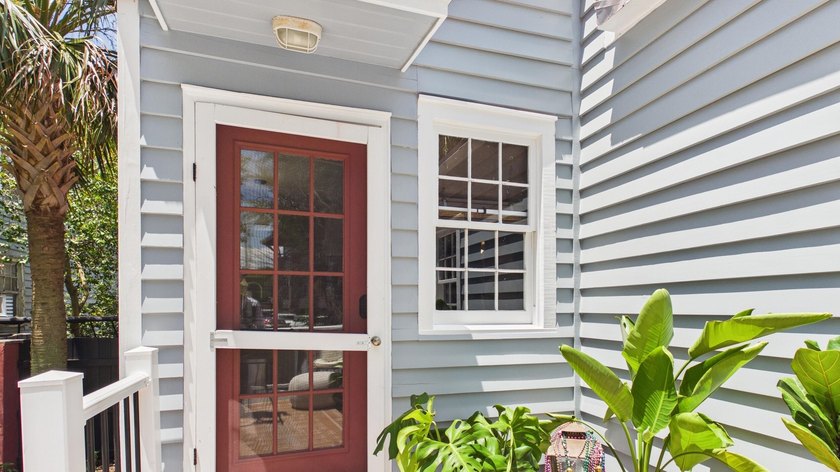 Historic Downtown Charleston 1890 home w/ ADU in the - photo 36